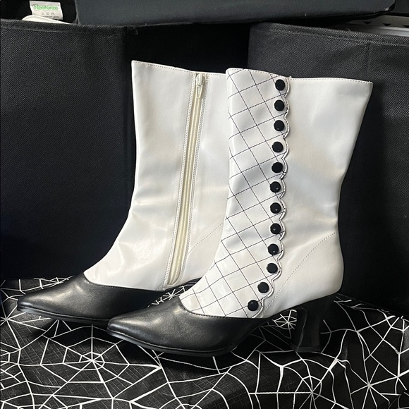 Shoes - Elegant Black and White Women's Boots
